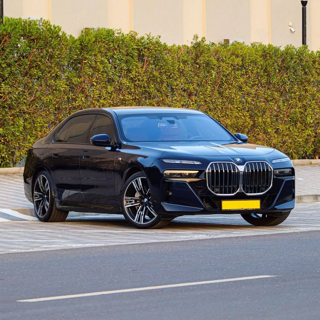 2023 BMW 740i Sport GCC